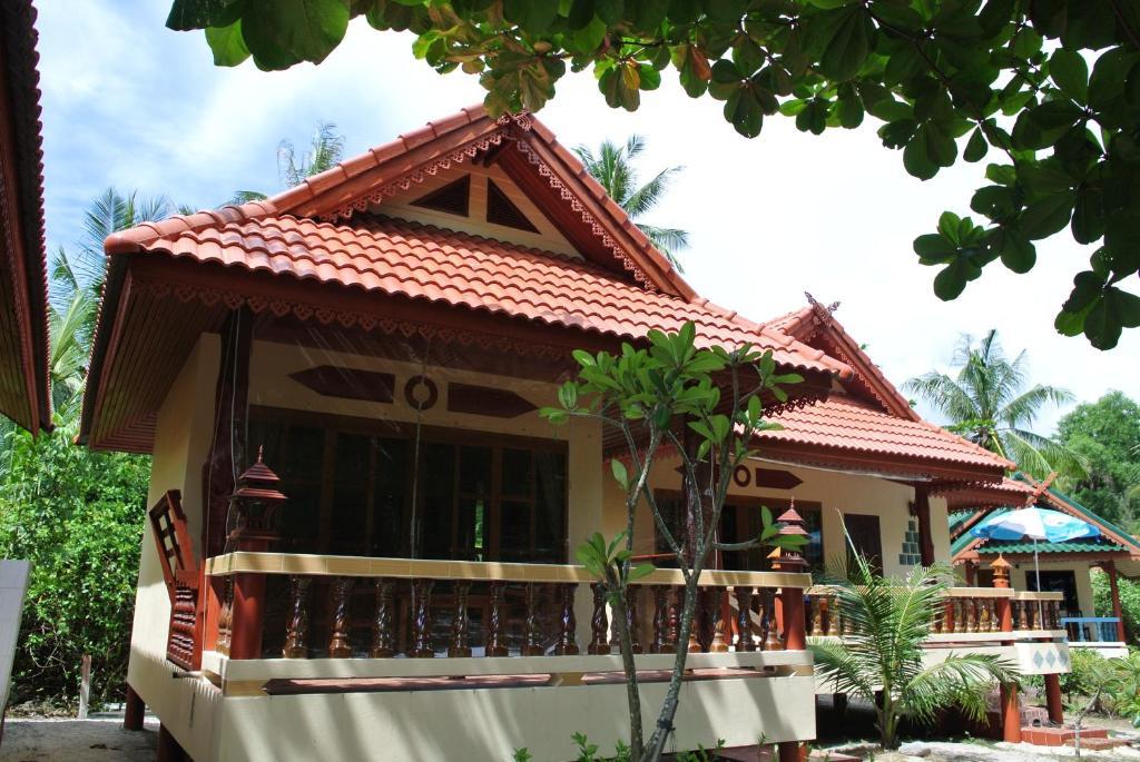 Superior Bungalow