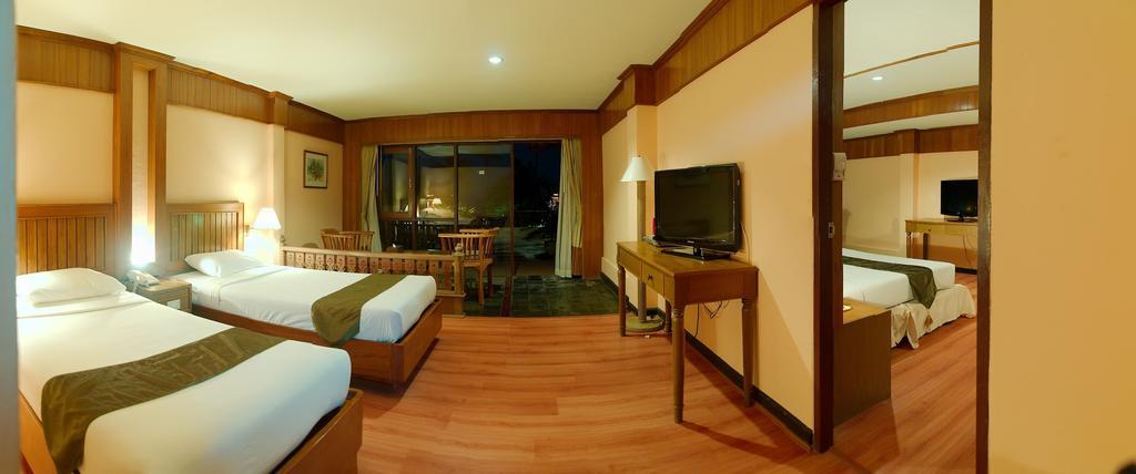 Family Suite with Sea View