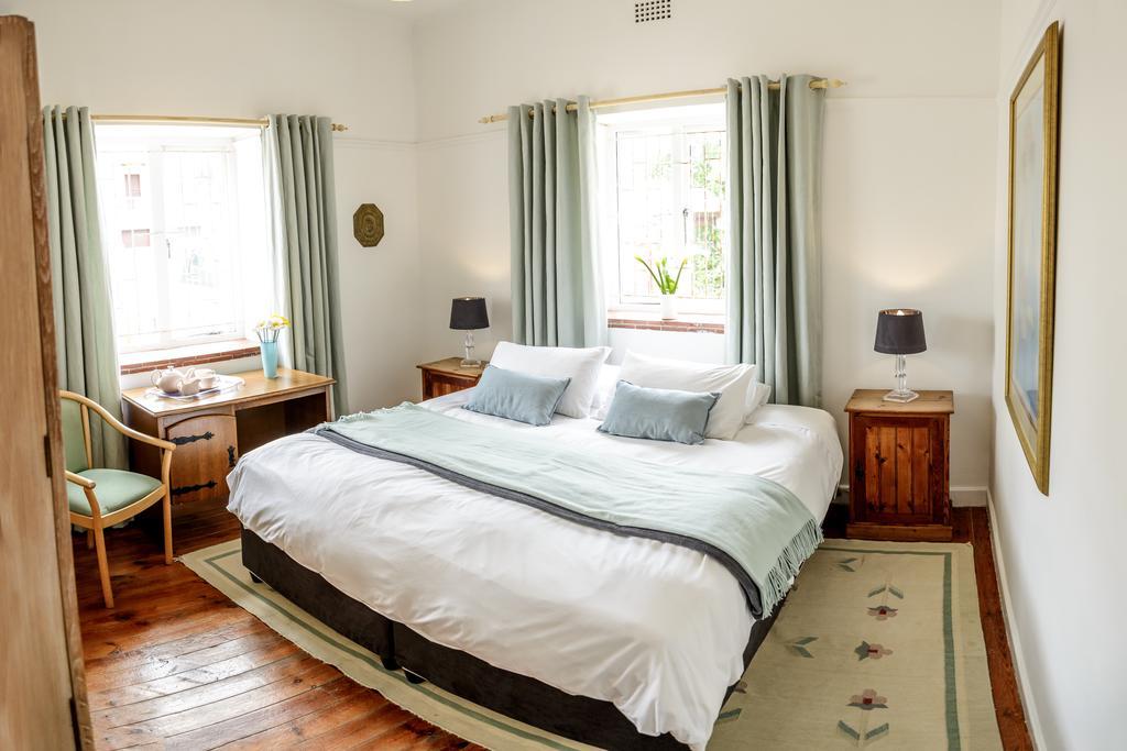 Double or Twin Room with Private Bathroom