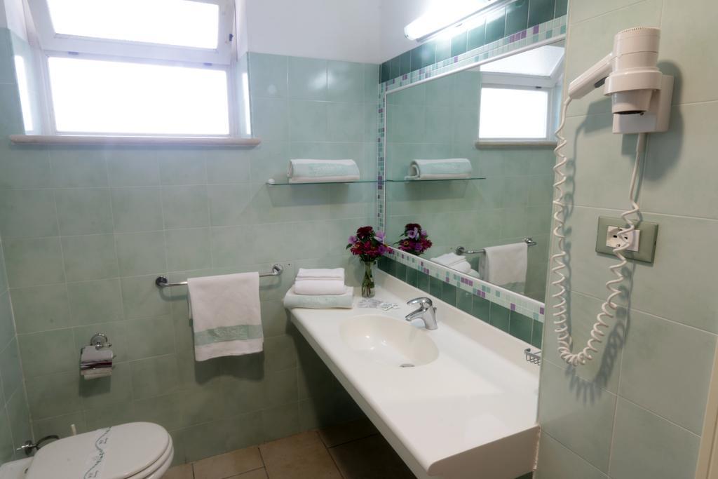 Junior Suite,1771558101:JPEG