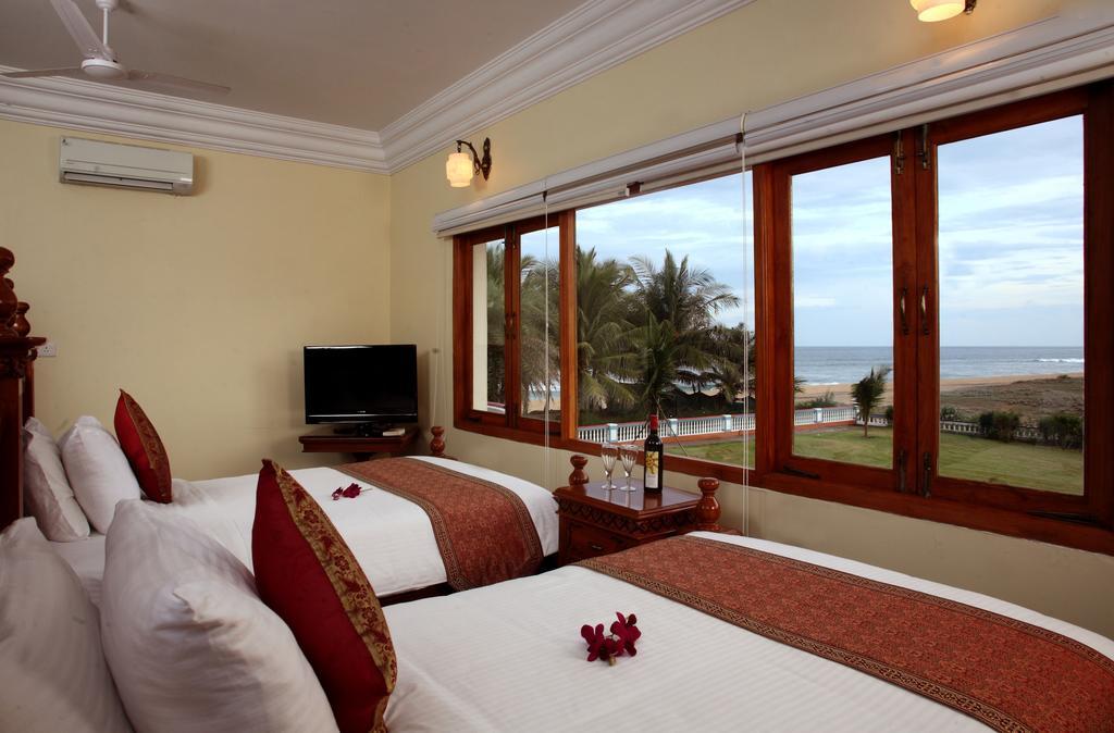 Villa - Sea Side
