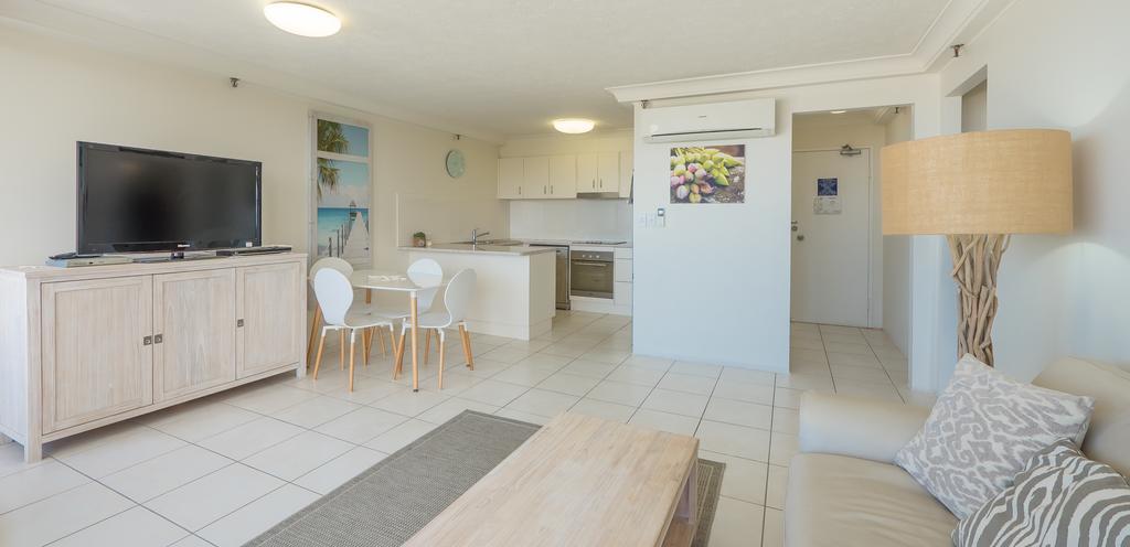 One-Bedroom Apartment Partial Ocean View