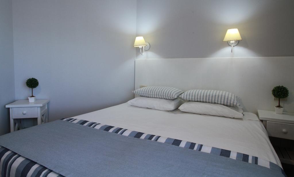 Apartment (4 Adults)