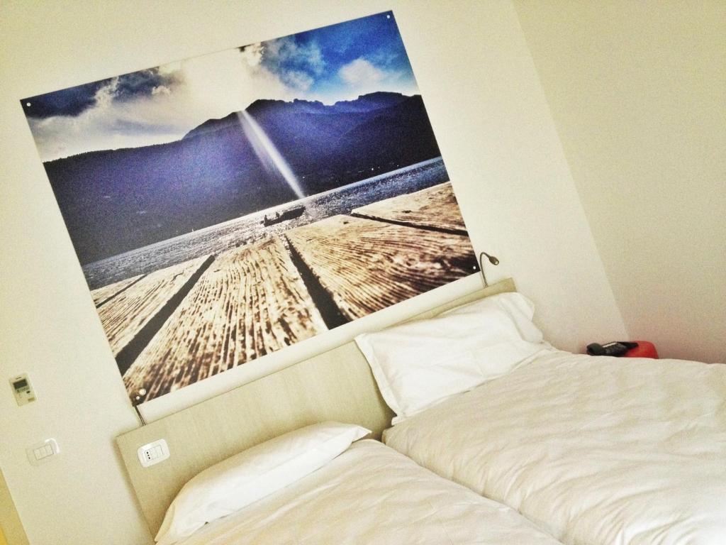 Doppel- oder Zweibettzimmer