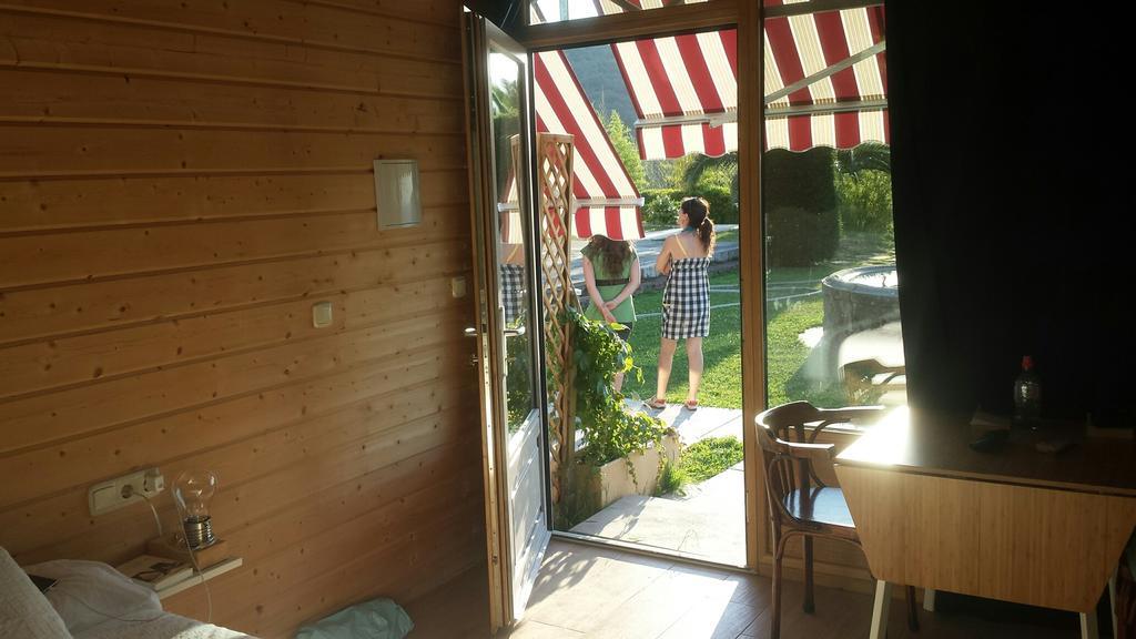 Chambre Double ou Lits Jumeaux - Vue Partielle sur Mer