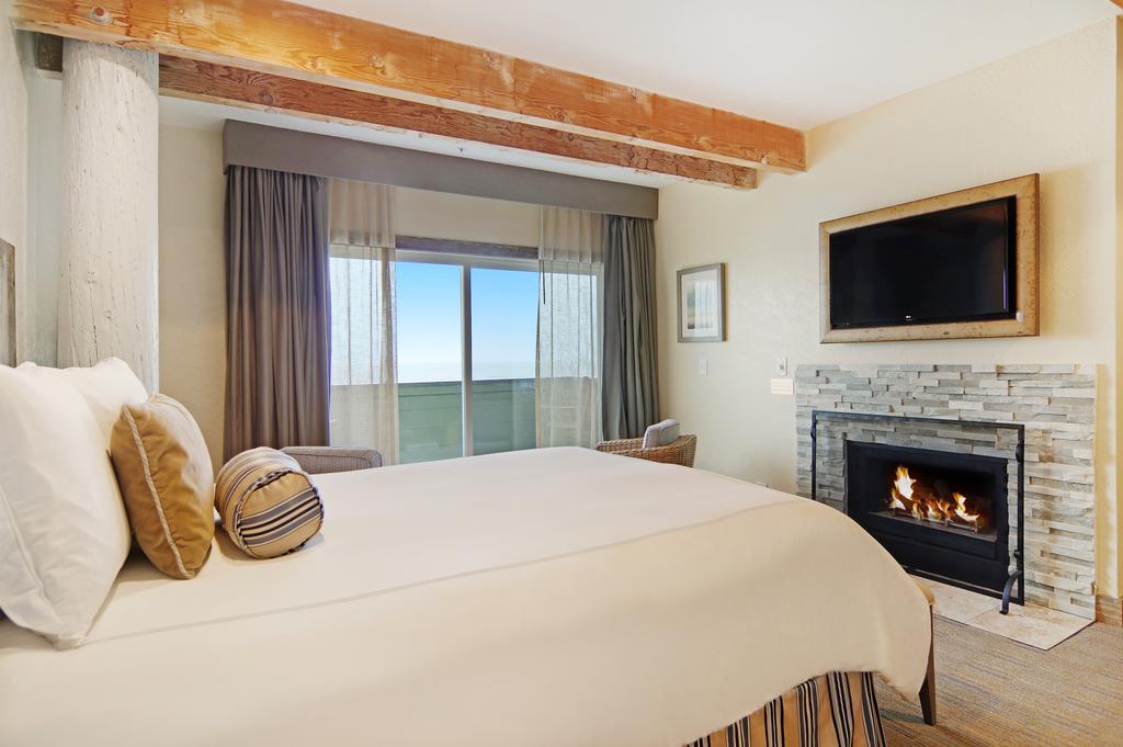Queen Room with Ocean View