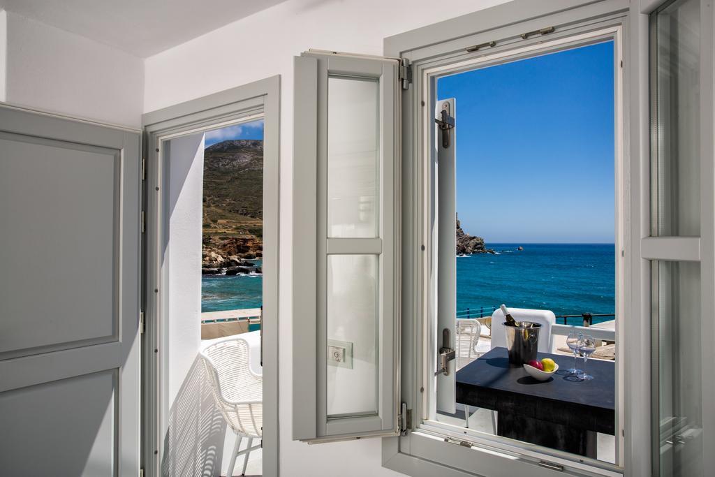 Habitación Deluxe con vistas parciales al mar