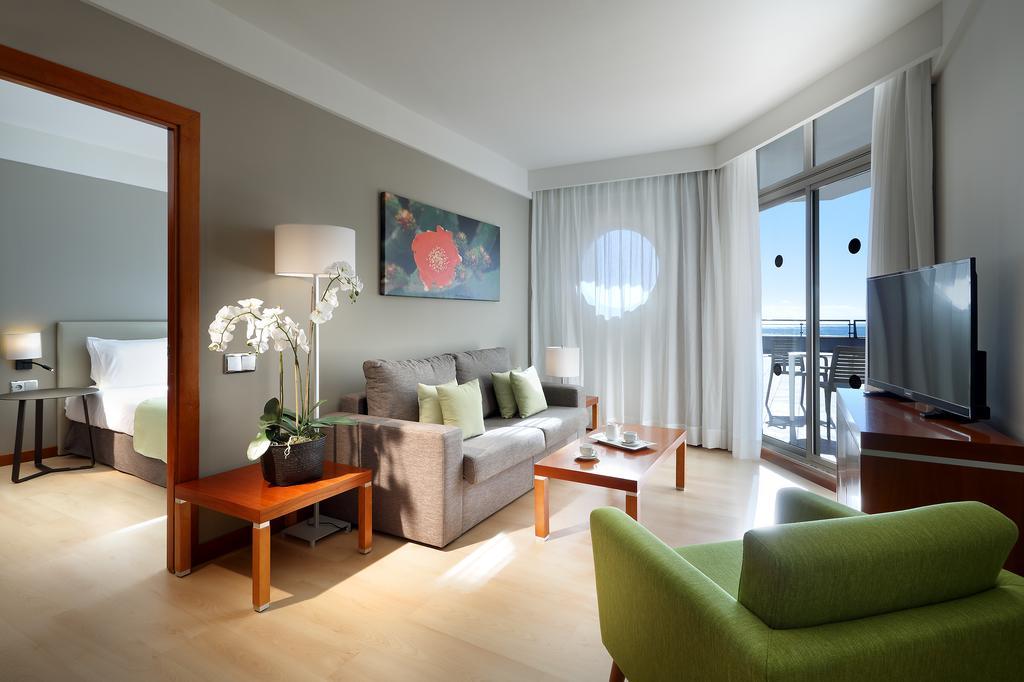 Family Suite,1431713554:JPEG
