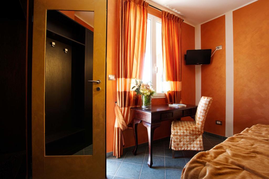 Tweepersoonskamer met 1 of 2 Bedden en Eigen Badkamer