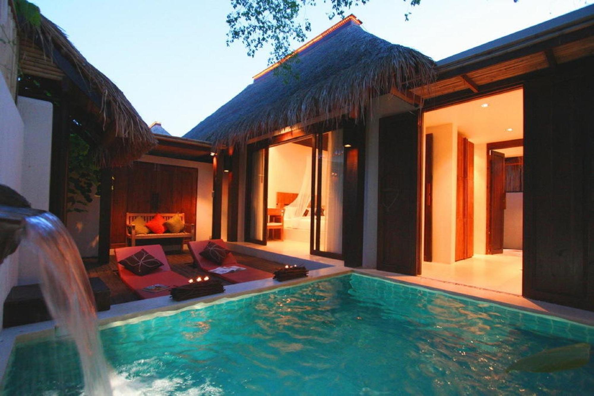 Villa with Spa Pool