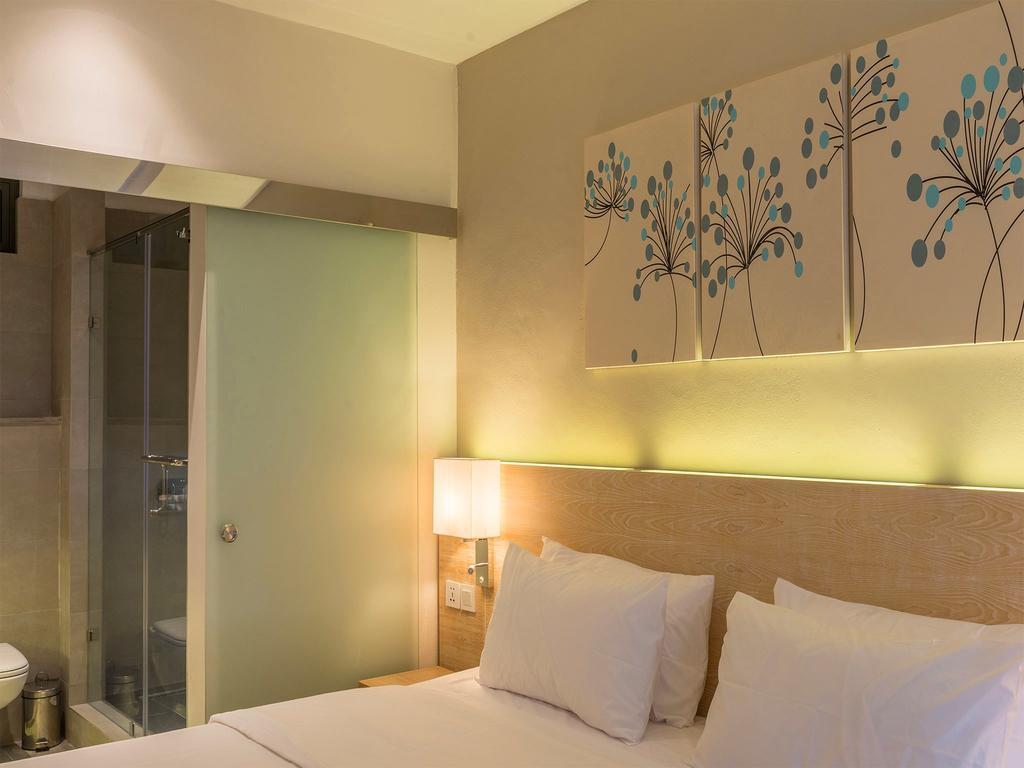 Deluxe Zimmer mit Kingsize-Bett