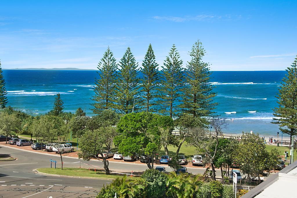Three-Bedroom Apartment with Sea View