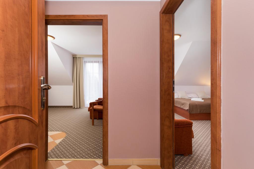 Apartment,399103587:JPEG
