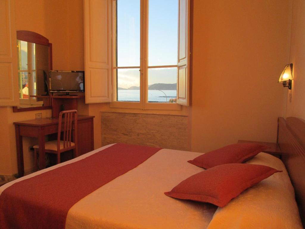 Double Room Front Sea View,59098189:JPEG
