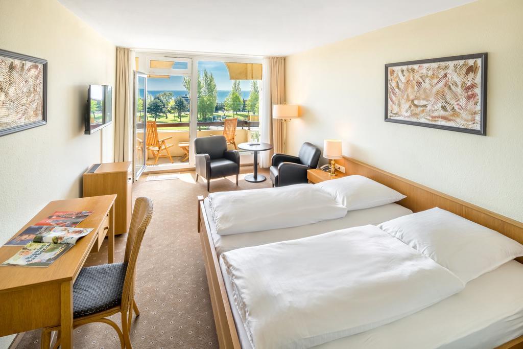 Doppelzimmer mit Gartenblick