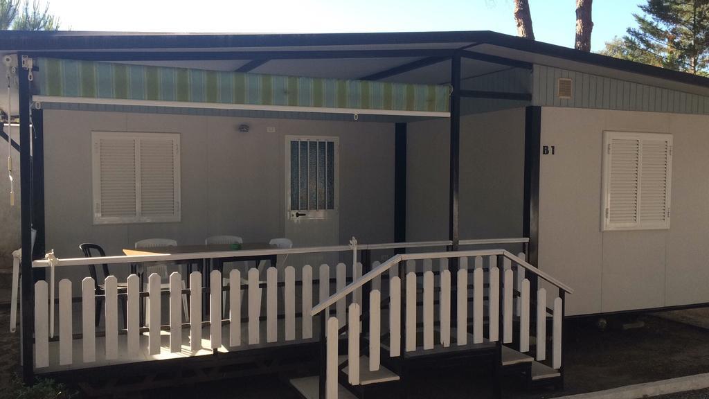 Two-Bedroom Bungalow,404655756:JPEG