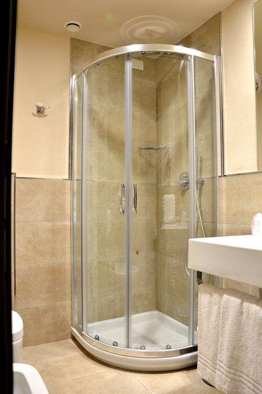 Standard Single Room,1080595834:JPEG