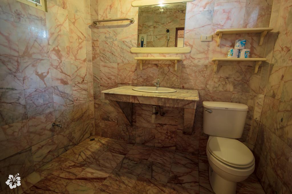 Deluxe Chalet (3 Adults)