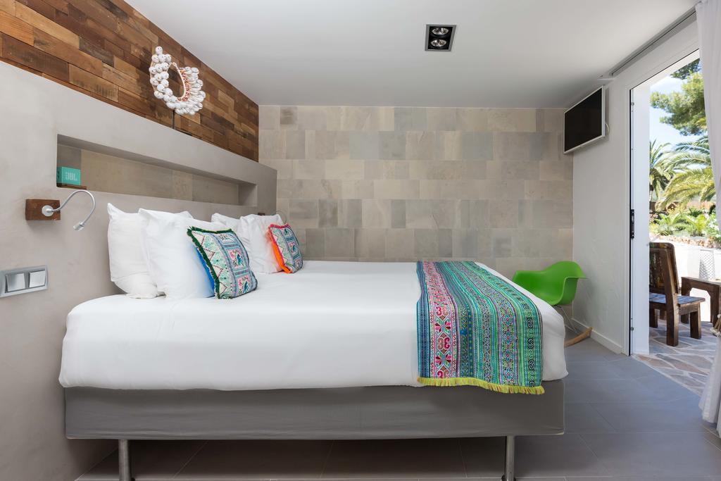 Habitación Doble con vistas al jardín