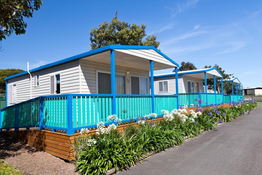 Two-Bedroom Ensuite Cabin - 4 Berth