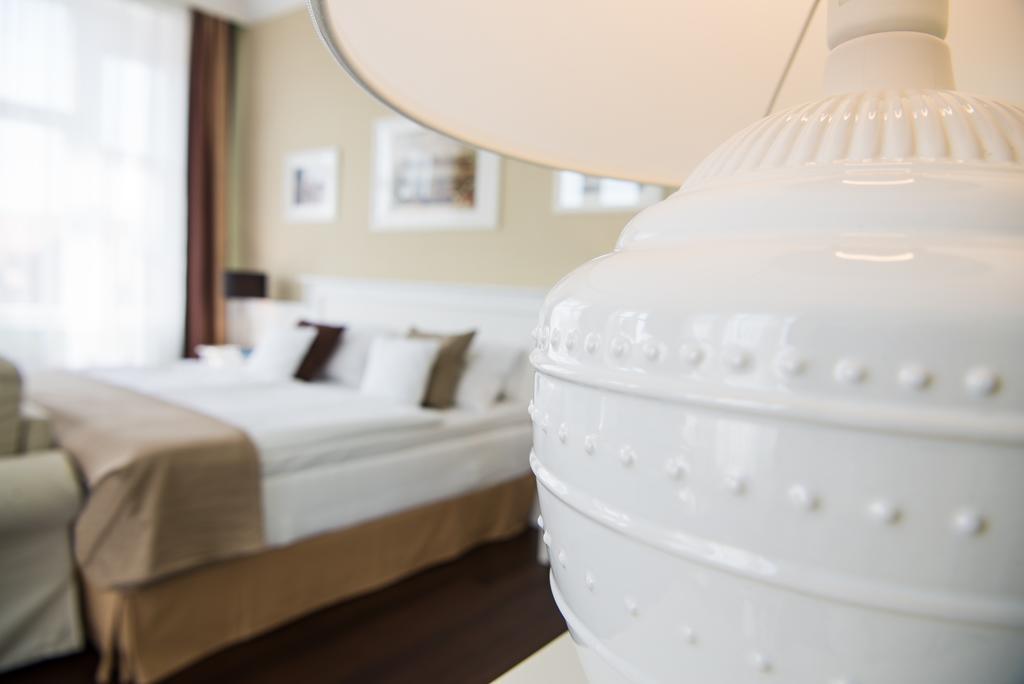 Junior Suite,413617785:JPEG