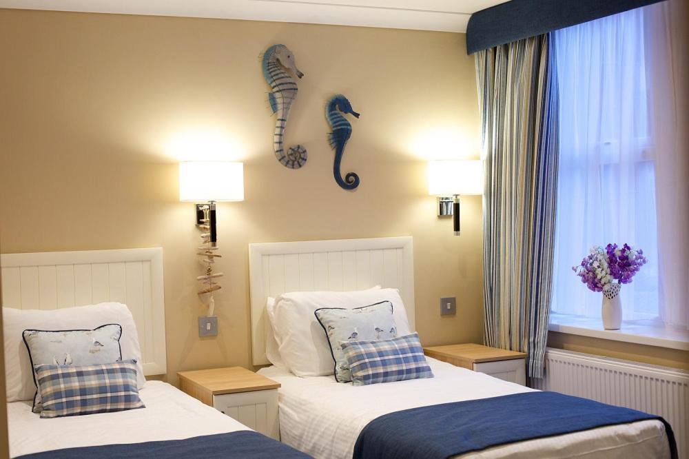 Beach House Triple Room