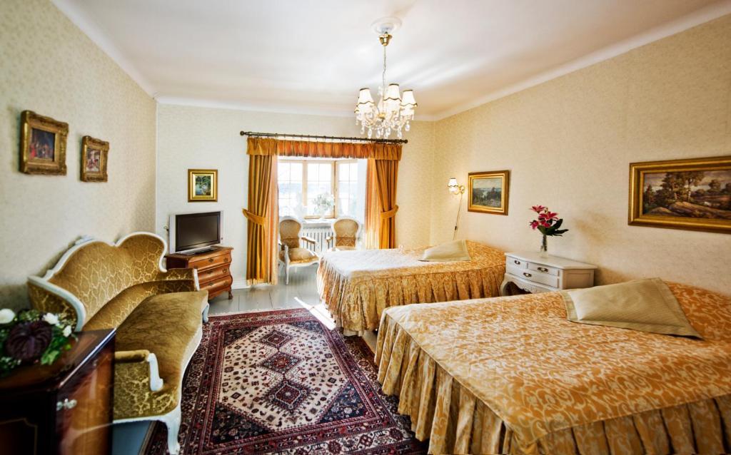 Superior Twin Room