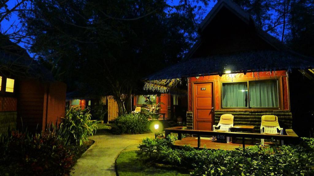 Garden Cozy Cottage