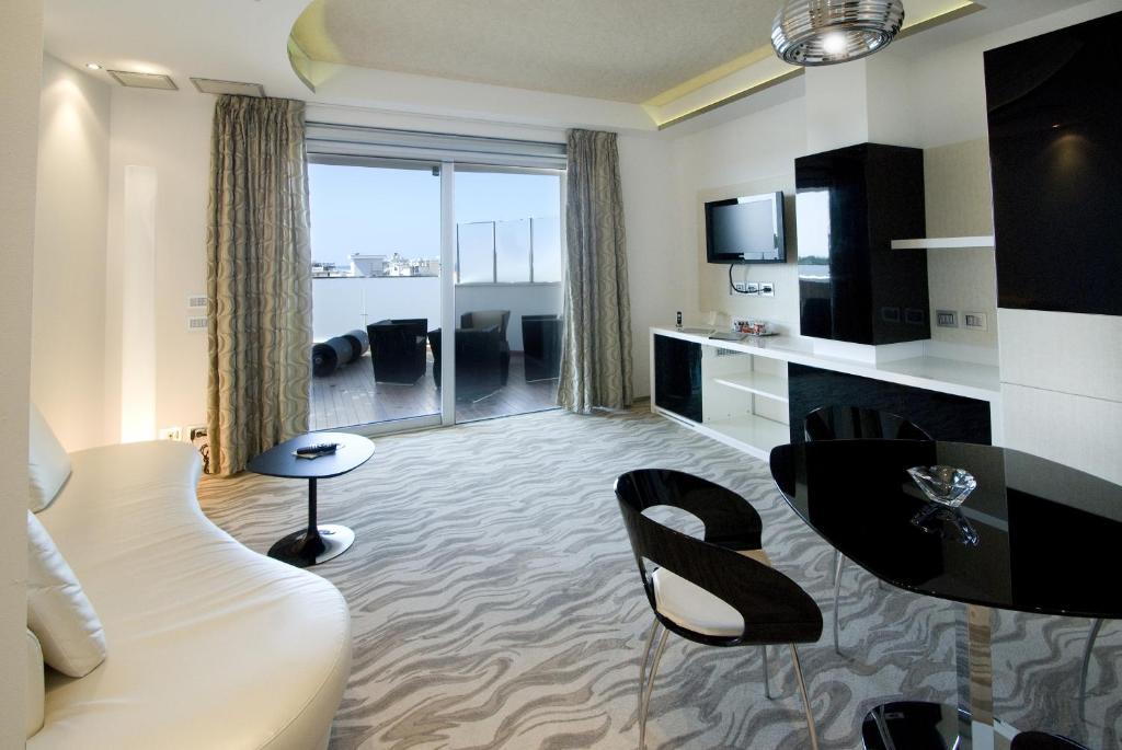 Luxuriöse Suite - oberste Etage (2 Erwachsene)