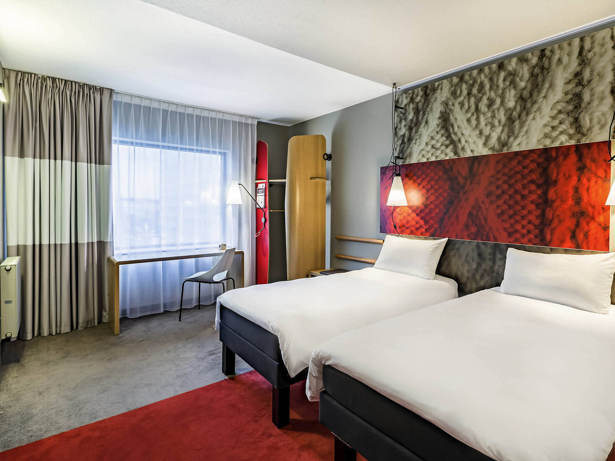 Standard Room with 2 Beds