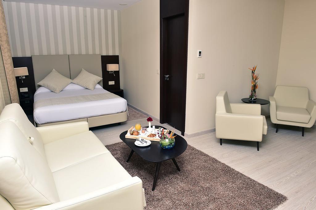 Large Double Room