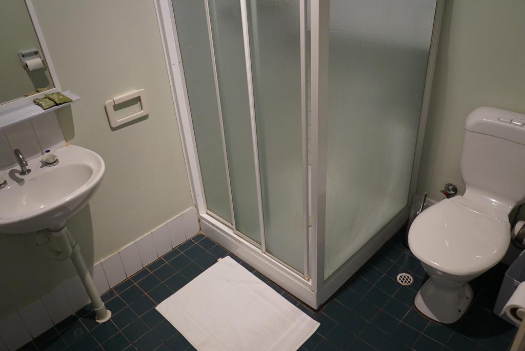 Double Room Private Bathroom