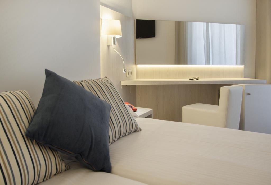 Habitación Doble con vista parcial al mar - 1 o 2 camas