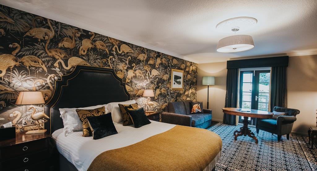 Deluxe King Room with Terrace