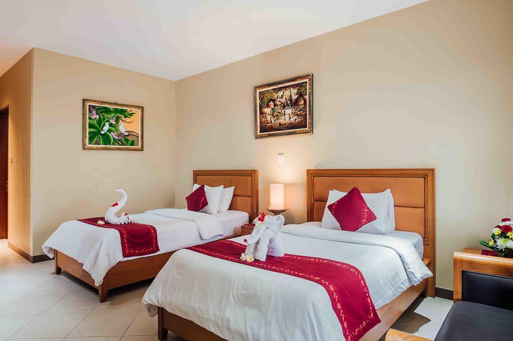 Onderling Verbonden Grand Deluxe Kamer met 1 Slaapkamer met 1 Tweepersoonsbed en 1 Slaapkamer met 2 Aparte Bedden