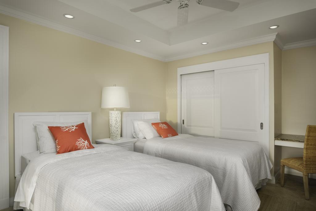 Two Bedroom Contemporary Suite with King Bed