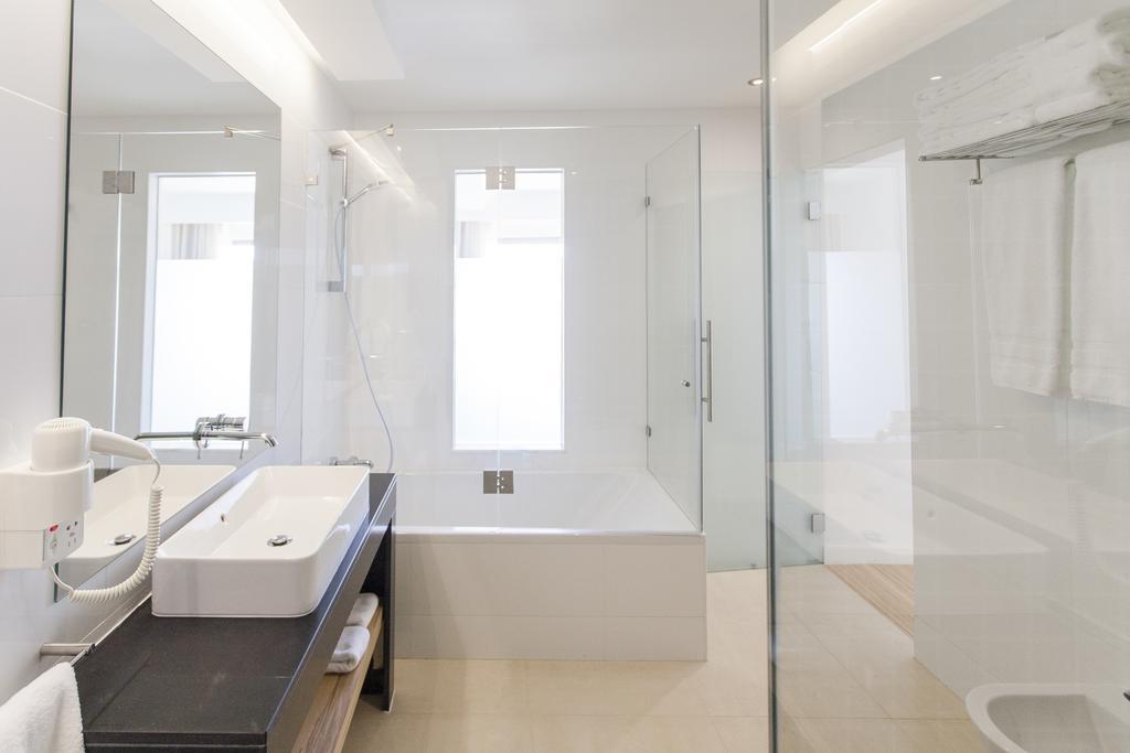 Superior Two-Bedroom Apartment Sea View Prestige