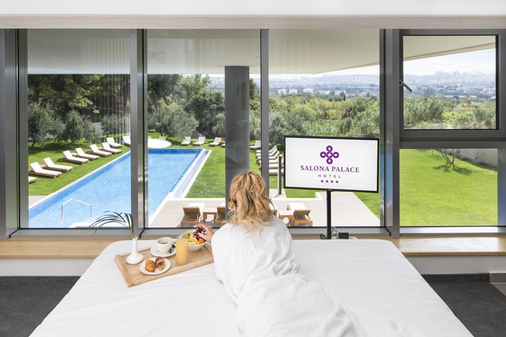 Luxury Caesar Suite,1602363309:JPEG