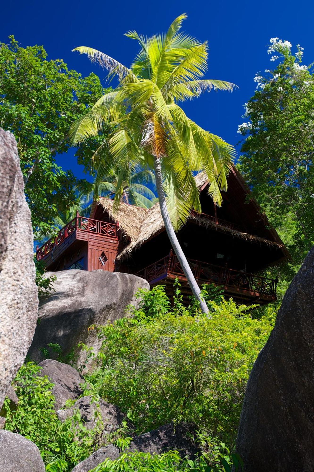 Deluxe Bungalow with Ocean View
