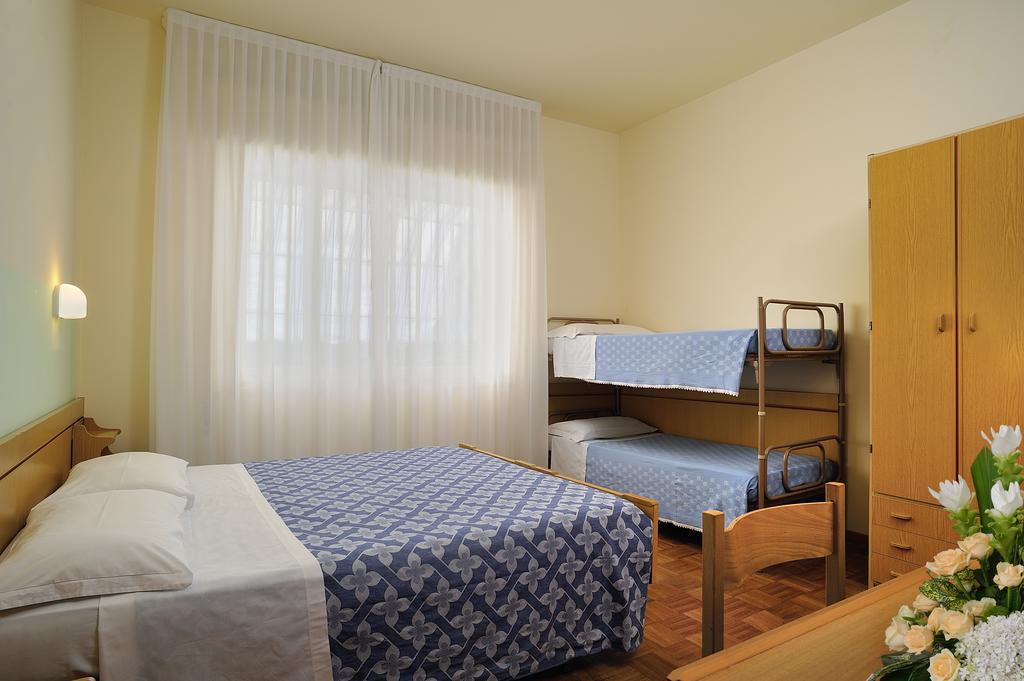 Standard Quadruple Room,1588048942:JPEG