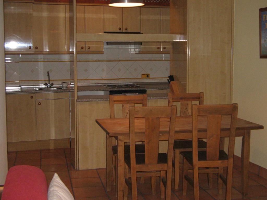 Appartement met 1 Slaapkamer en een Balkon
