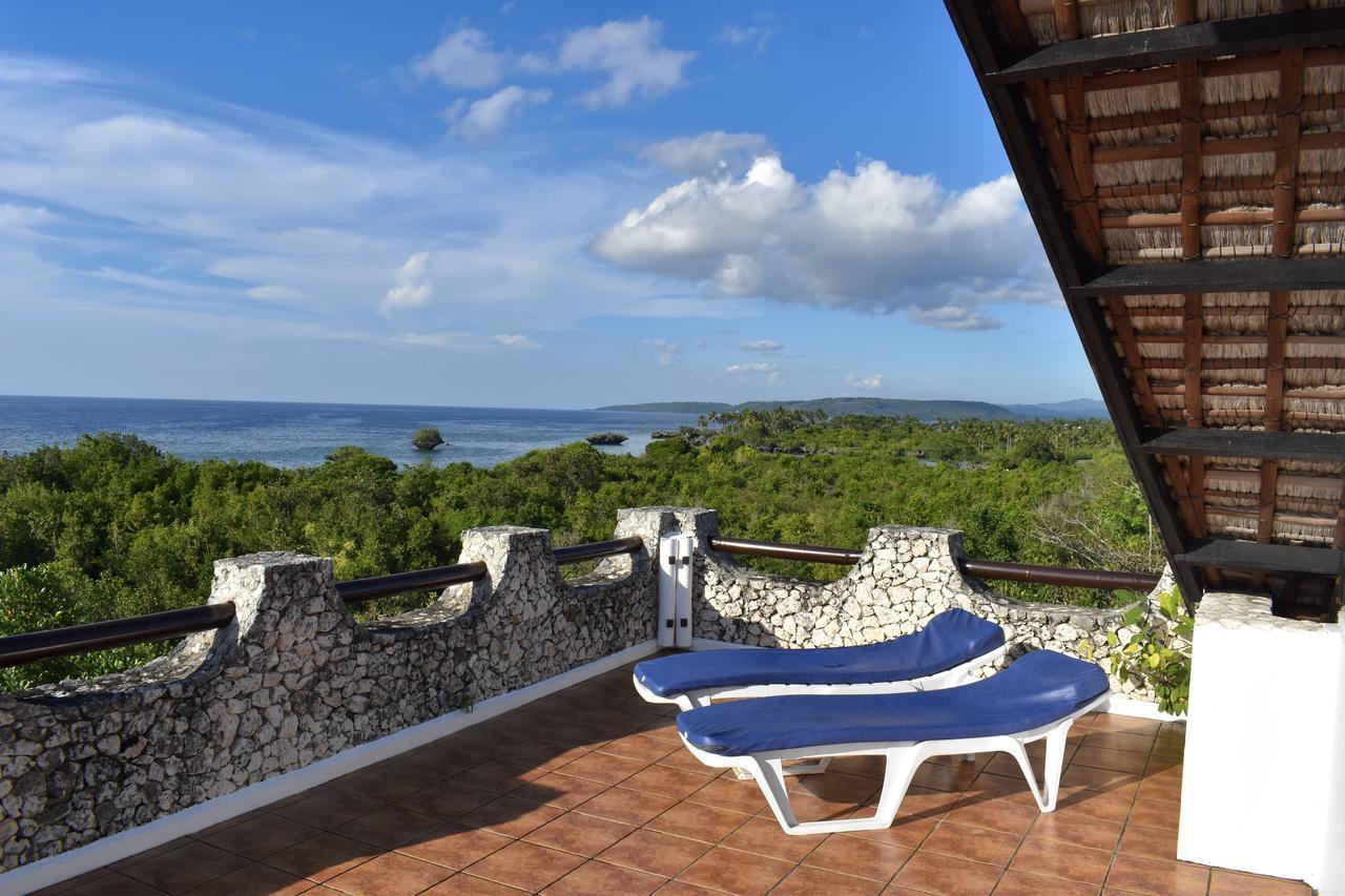 Honeymoon Suite