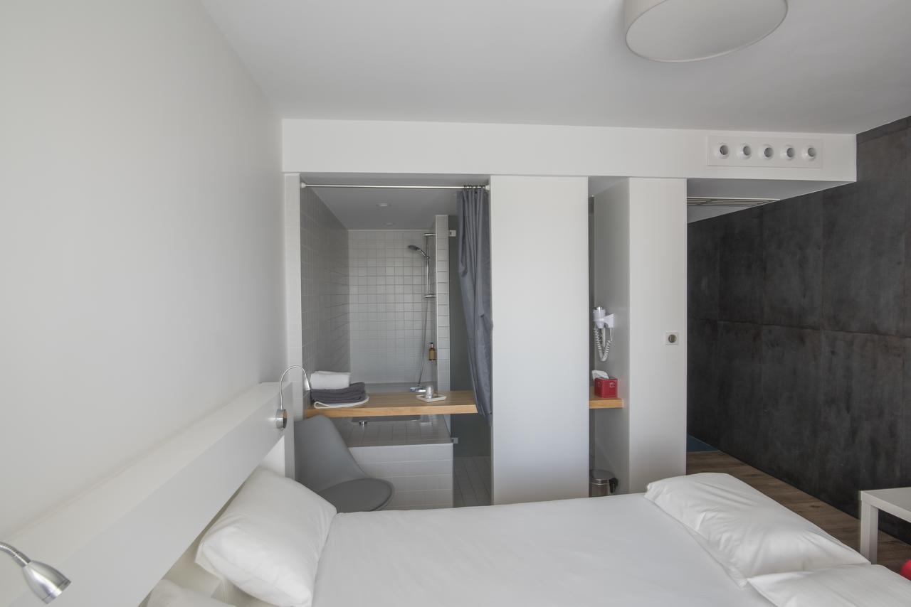Double Room Bath,1200171079:JPEG