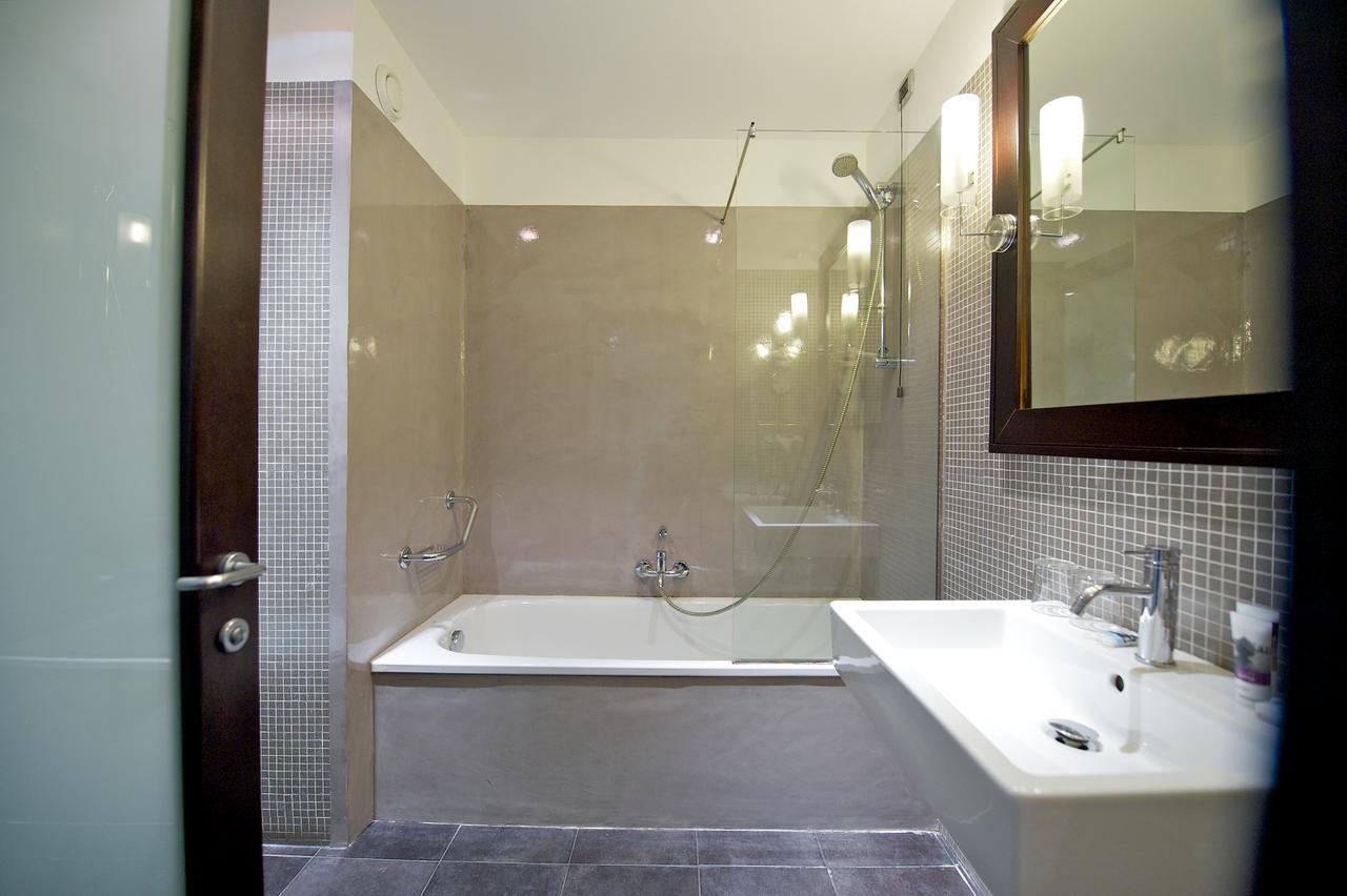 Standard Twin Room,1716987079:JPEG