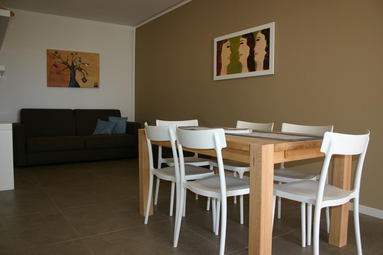 Two-Bedroom Apartment Grapevine View,516501582:JPEG