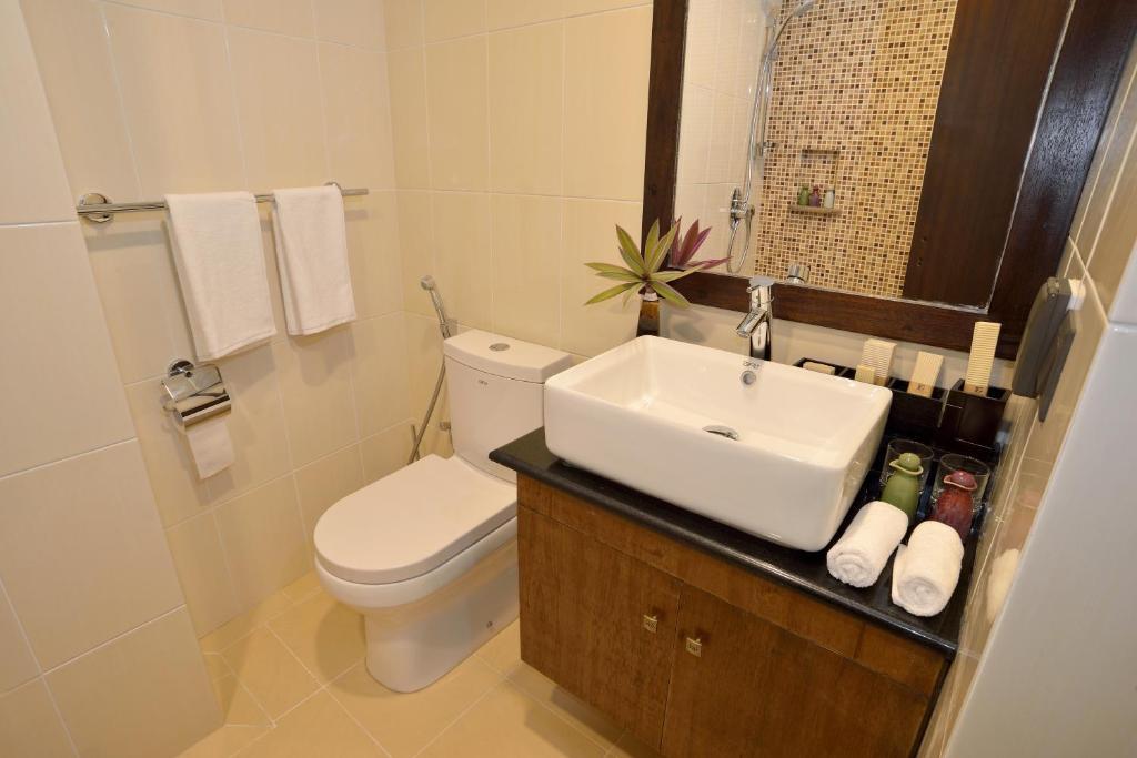 Family Suite (Free Return Airport Transfer, 10% off on Food & Beverage and Complimentary Gym Access)