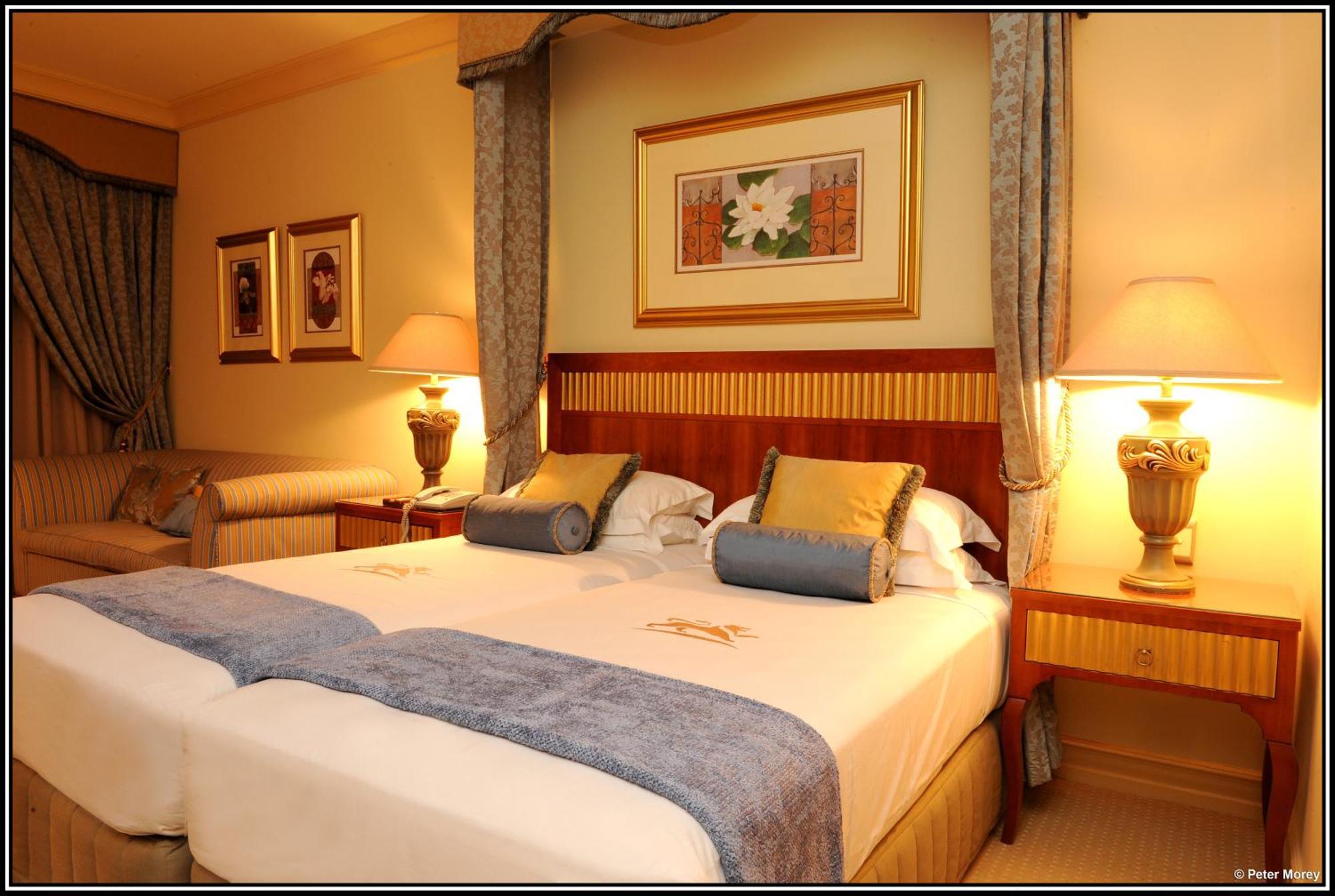 Deluxe King Room,706938127:JPEG