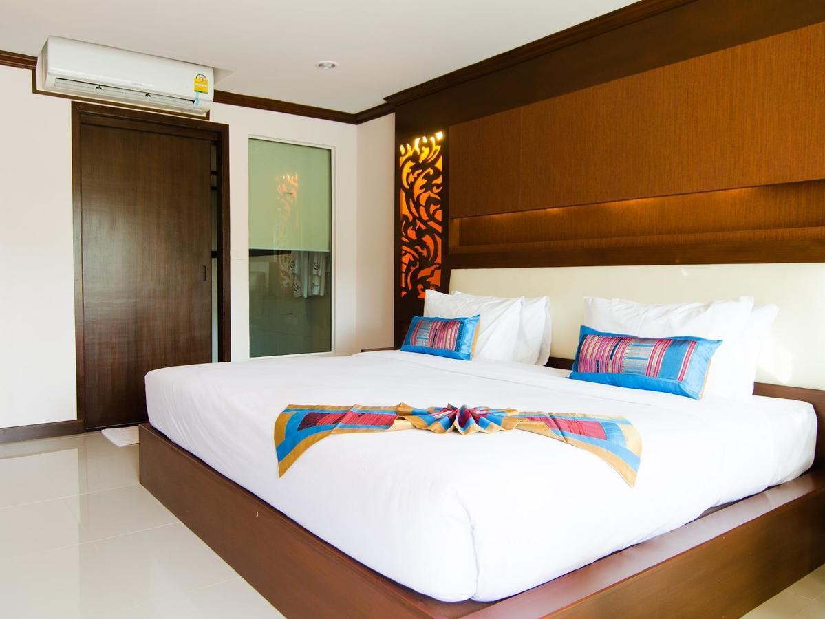 Super Deluxe Double Room with Pool View
