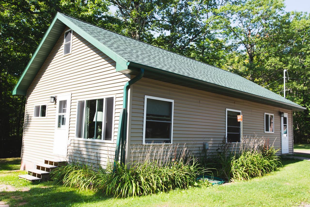 Two-Bedroom House,544099155:JPEG