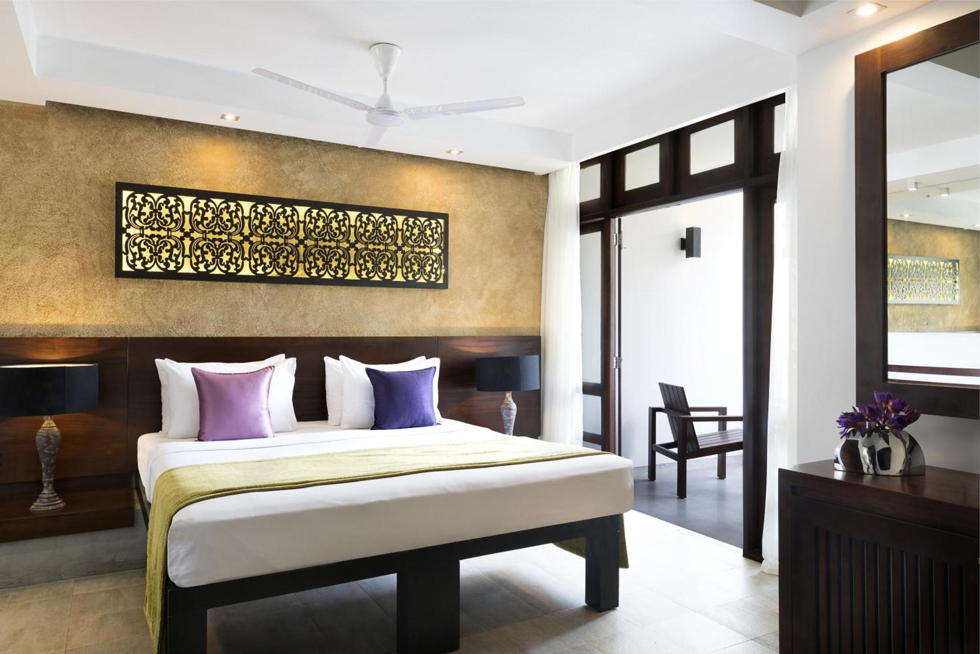 Deluxe Lagoon View Room